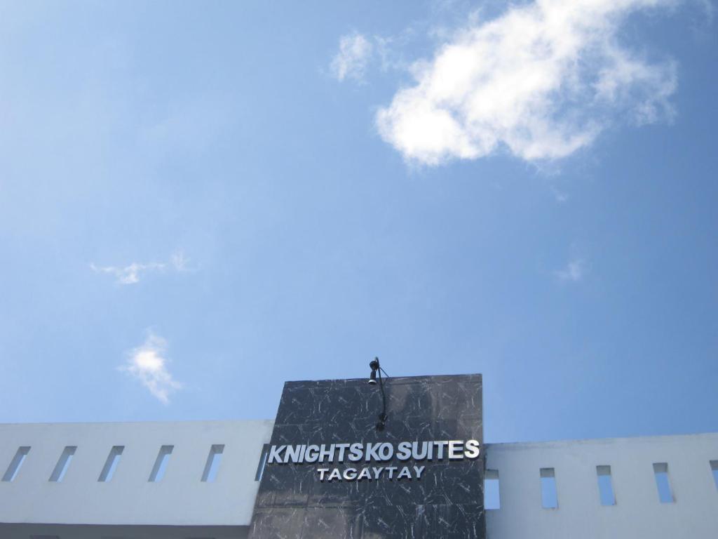 Knights Ko Suites Tagaytay City Екстер'єр фото